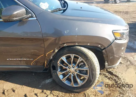 2019 Jeep Cherokee Latitude Plus Fwd from USA, damaged, VIN 1C4PJLLB9KD289871